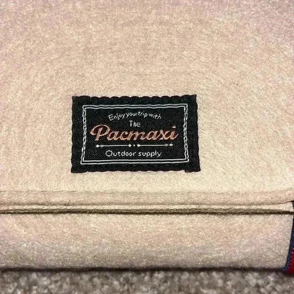 Pacmaxi Travel Jewelry Case - Picture 2 of 5